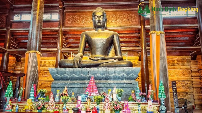 Điện Pháp Chủ chùa Tam Chúc